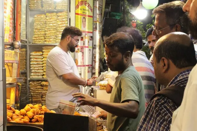 Street food et vie nocturne à Kolkata : 12 dégustations dès 17h