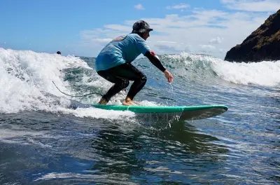 Surfkurse auf Madeira: Wellenreiten lernen