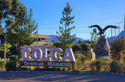 2-Day Colca Canyon Tour from Arequipa to Puno: Condor viewpoint