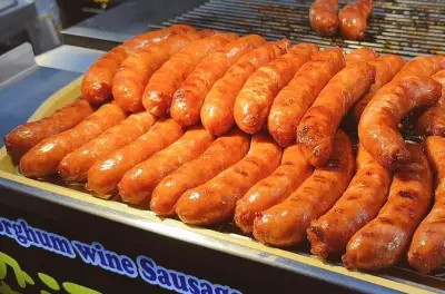Mercado noturno de Taipei com guia e 8 comidas típicas locais