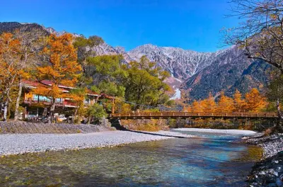 Kamikochi privé depuis Nagano : Couleurs d’automne et sentiers alpins