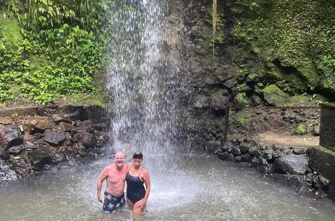 St. Lucia mezza giornata: Sulphur Springs e cascata Toraille