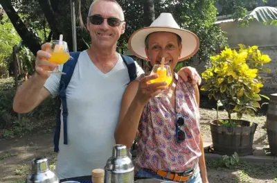 Excursion privée d'une journée à Suchitoto et distillerie Cihuatan