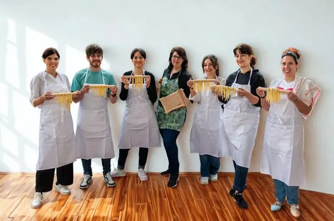 Pasta- und Gelato-Kurs in Lucca: Zwei frische Pastas selbst machen