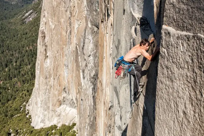 El Capitan tour in Yosemite: Climbing history with a local guide