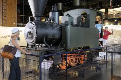 Port Louis tour: Botanical Garden, Fort Adelaide & sugar museum