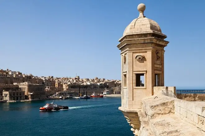 Malta tour: Six cities, temples, cliffs tailored for you