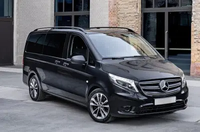 Privater Transfer Wien Bratislava: Flexible Route nach Wunsch