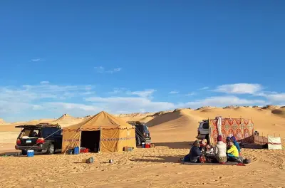 Safari nel deserto bianco 2 giorni: 4x4 privato e campeggio