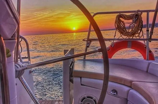 Sunset Sailboat Tour Lecce: Aperitif on the Ionian Sea