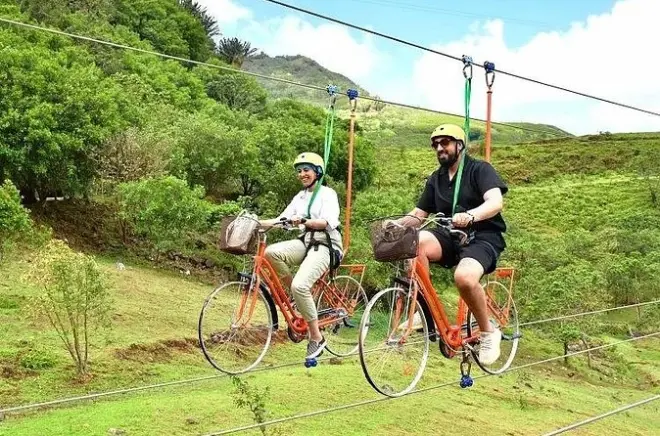 Vallée des Couleurs: Quadfahren, Zipline und Gris Gris Strand