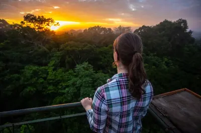 3-Day Pacaya Samiria Tour: Pink Dolphins & Night Jungle