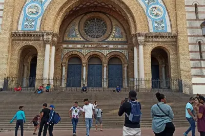 Oran Privattour zu Place d'Armes, Palais du Bey und Fort Santa Cruz