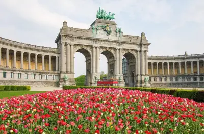 Traslado privado de Eindhoven para Bruxelas: Retirada porta a porta