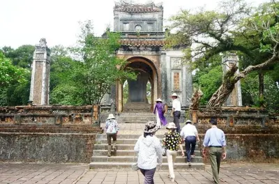 Private Hue City Tour: Citadel, Royal Tombs & Perfume River