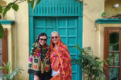 Amritsar Tour: Golden Temple, Jallianwala Bagh & Wagah Border