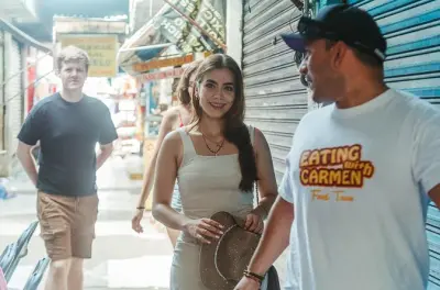Mercados Lucas de Gálvez e San Benito em Mérida, 90 minutos