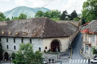 Sheki Cultural Tour from Baku: Palace of Khans & Silk Road Sites