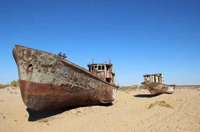Cementerio de barcos del mar de Aral, excursión desde Khiva