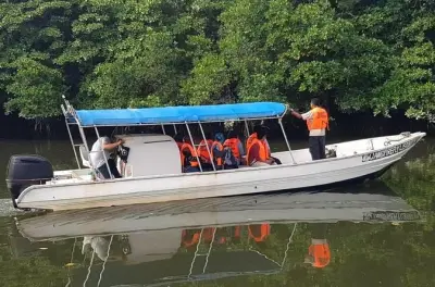 Sungai Lebam : Mangrove, faune sauvage et fruits locaux en croisière