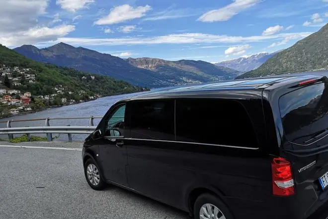 Milan Malpensa to Orta San Giulio Private Transfer: Mercedes Taxi