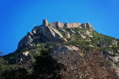 Sintra: Palácios Pena e castelo dos Mouros