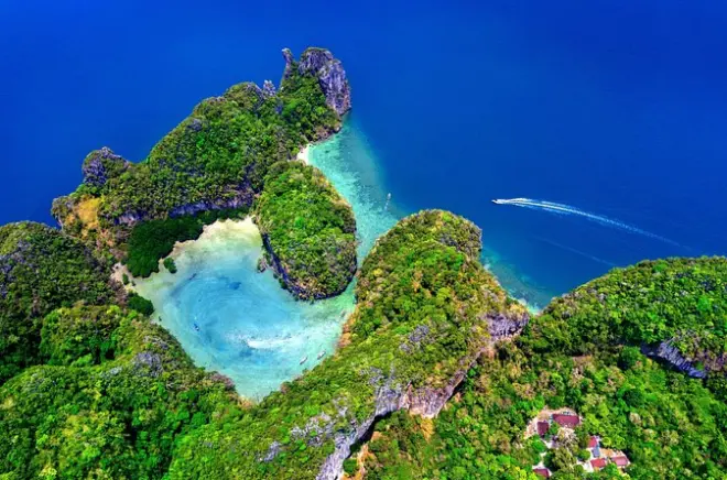 Speedboottour zur Hong Insel ab Krabi