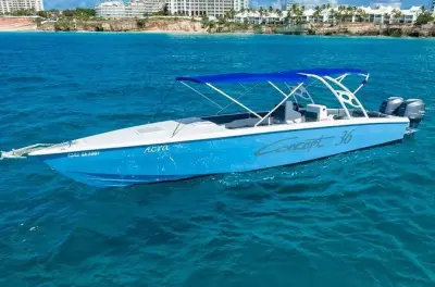 Barco privado em St. Maarten para snorkel em Pinel e Creole Rock