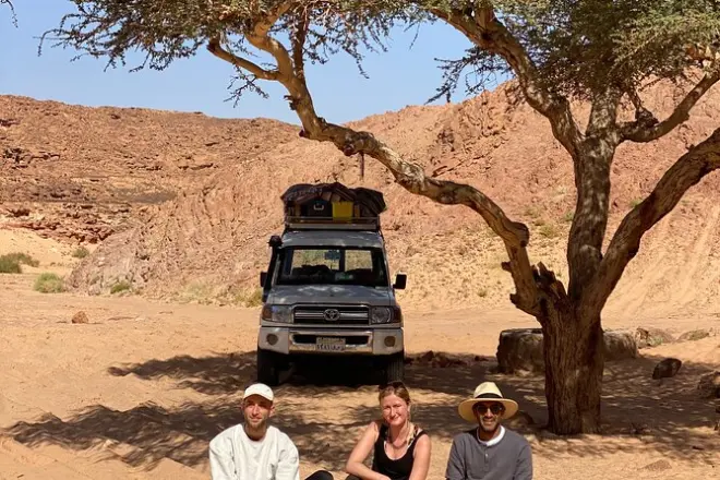 Desierto de Dahab: 2 días con campamentos beduinos y cañones