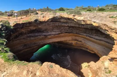 Sentiero costiero di 6 km con 7 valli alla grotta di Benagil