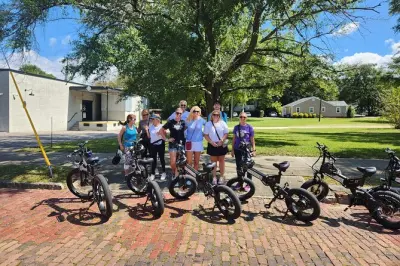 Tour in e-bike da Wilmington a Airlie Gardens: Con guida o autonomo