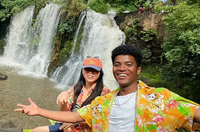 Lemurs' Park, Geysers & Waterfall: Full-Day Madagascar Tour