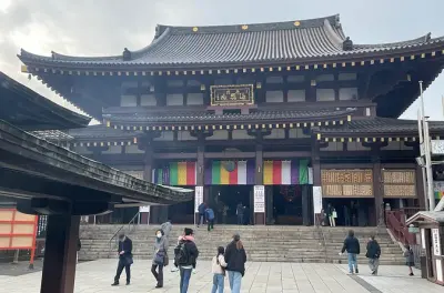 Paseo por Kawasaki Daishi: Rituales del templo y santuario Kanayama