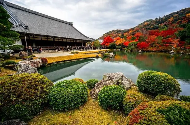 Passeio a pé em Arashiyama com opção de trem Sagano Romantic