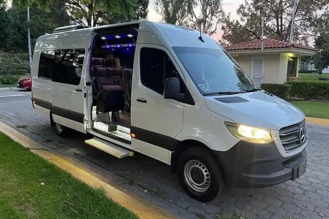 Pereira to PEI Airport Transfer: Private VIP Pickup