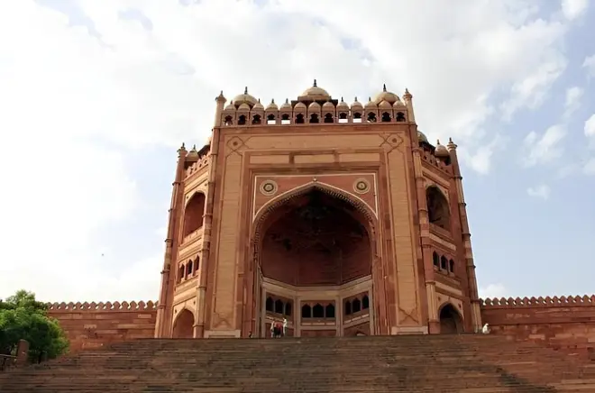 Fatehpur Sikri day trip from Agra: Private car and guide