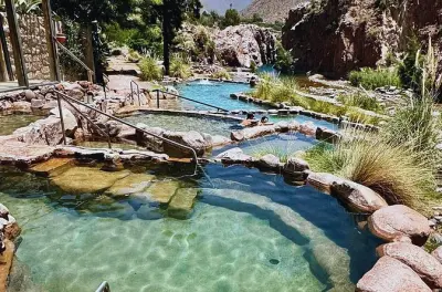 Termas de Cacheuta: Día de spa con piscinas termales en Mendoza