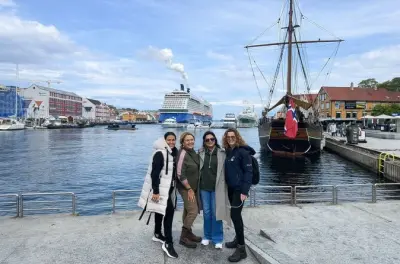 Stavanger Walking Tour: Hidden Gems Beyond the Cruise Ship