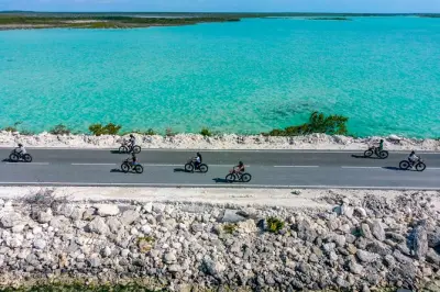 Electric Bike Tour Middle Caicos: Bambarra Beach & Conch Bar Cave