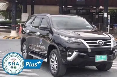 Transfer vom Flughafen Koh Samui zum Ritz Carlton: Privater SUV