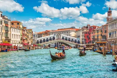 Traslado privado ou compartilhado de Ravenna ao centro de Veneza