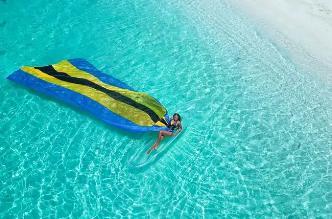 Clear Kayak Photoshoot in Nassau: Floating Dress Photos