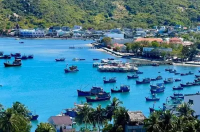 Snorkel en la bahía de Vinh Hy desde Mui Ne: Pueblo Cham y cascada
