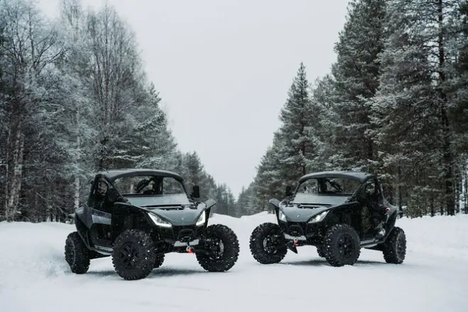 Conducción de ATV en Levi: Aventura privada con fogata