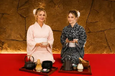 Matcha- und Teeverkostung in Ginza mit eigener Zubereitung