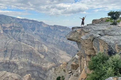 Experience oman’s jebel shams overnight—visit nizwa fort, bahla fort, ancient villages, and hike the balcony walk. private 2-day tour with local guide.