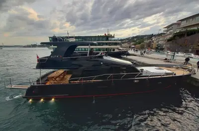 Yacht privé sur le Bosphore à Istanbul : 2 h sans foule