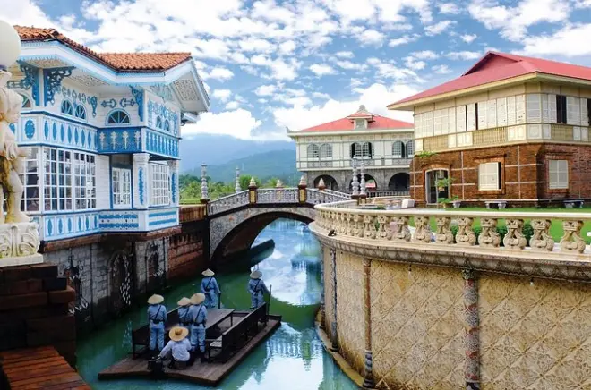 Bataan Tour: Las Casas Filipinas de Acuzar colonial homes