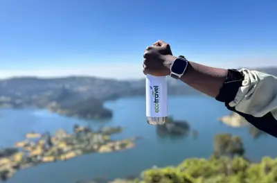 Lago del cratere Wenchi: Barca, sorgente termale e villaggio