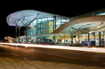 Privater Flughafentransfer Guernsey: Hotel zum Flughafen